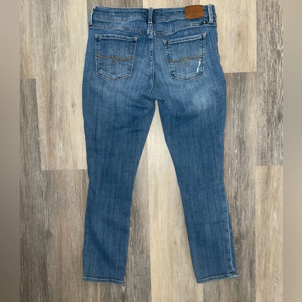 *2/$20* Lucky Brand Lolita Skinny Distressed Jeans. Women’s 8/29 - Picture 2 of 5